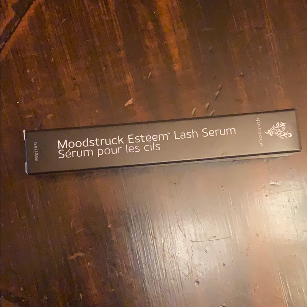 Younique lash serum
